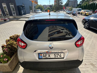 Renault Captur foto 2