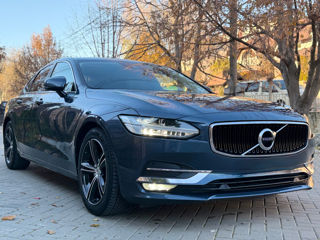 Volvo S90 foto 2