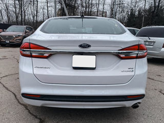 Ford Fusion foto 5