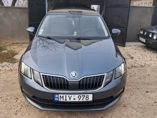 Skoda Octavia foto 2