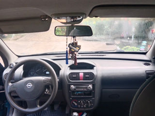 Opel Corsa foto 3
