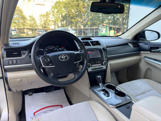 Toyota Camry foto 7