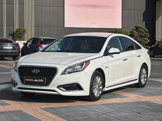 Hyundai Sonata фото 1