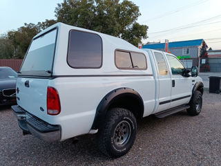 Ford F-250 foto 3