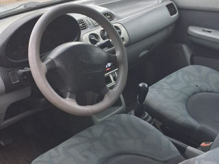 Nissan Micra foto 3