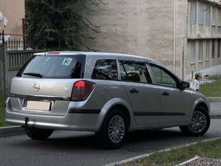 Opel Astra foto 3