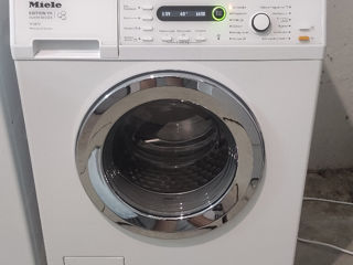 Шикарная Miele 111 на 8 кг, А3+, работает идеально! foto 1