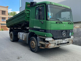 Mercedes Actros 1835 foto 1