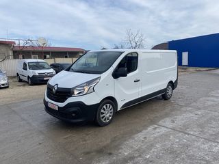 Renault Trafic foto 1