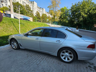 BMW 7 Series foto 10