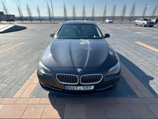 BMW 5 Series foto 7