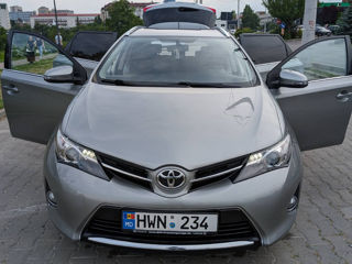 Toyota Auris foto 4