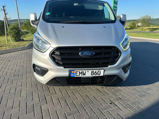 Ford Transit Custom foto 1