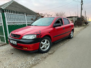 Opel Astra foto 2