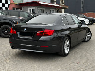 BMW 5 Series foto 5