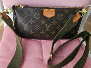 Louis Vuitton foto 1