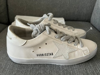 Golden goose