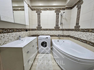 Apartament cu 2 camere, 68 m², Buiucani, Chișinău foto 8