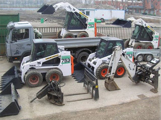 Bobcat, buldoexcavator, kamaz.