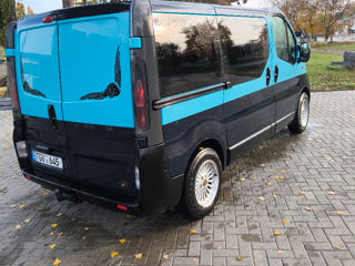 Opel Vivaro foto 3