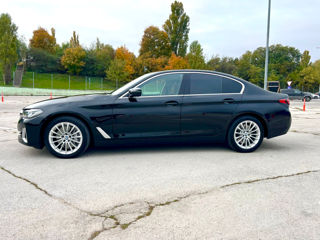 BMW 5 Series foto 3