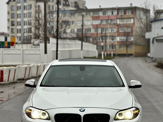 BMW 5 Series foto 3