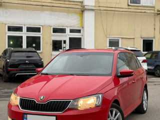 Skoda Fabia foto 2