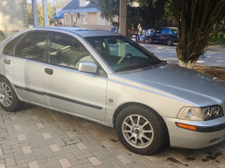 Volvo S40