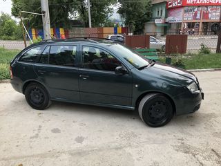 Skoda Fabia foto 3