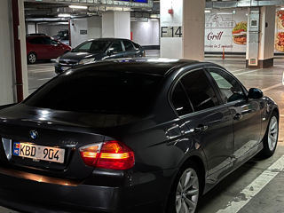 BMW 3 Series foto 3