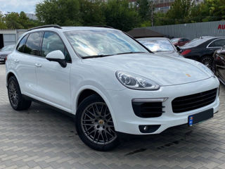 Porsche Cayenne foto 4