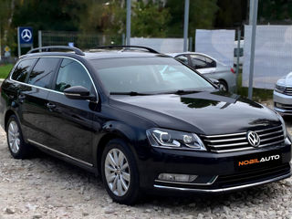 Volkswagen Passat foto 2