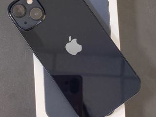 Apple iPhone 13 (2021) foto 2