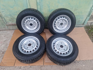 Ford trasit custom din europa. 5/160 r15