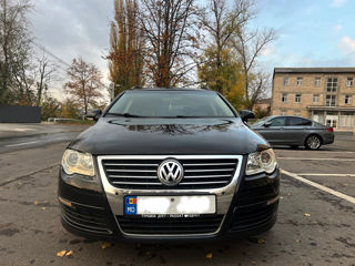 Volkswagen Passat foto 2