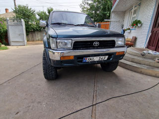 Toyota 4-Runner foto 4