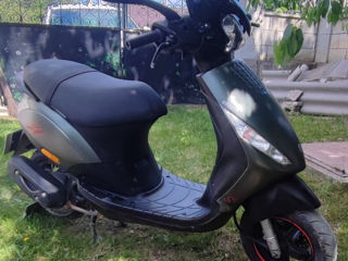 Piaggio Zip foto 2