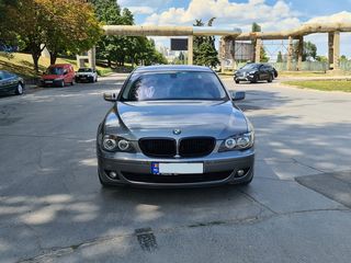 BMW 7 Series foto 2