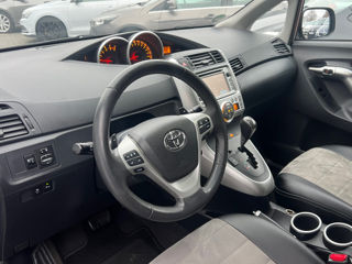 Toyota Verso foto 12