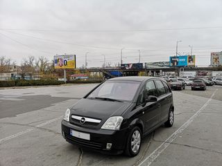 Opel Meriva foto 2