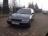 Toyota Carina foto 4