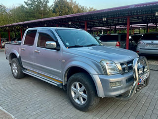 Isuzu D-Max foto 3