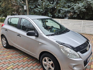 Hyundai i20 foto 2