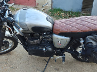 Triumph Thruxton foto 2