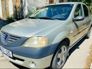 Dacia Logan foto 4