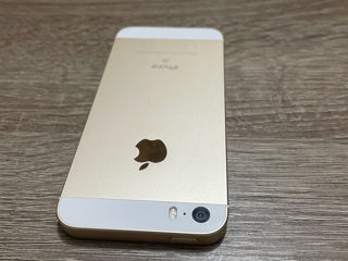 iPhone se 32gb gold foto 6