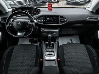 Peugeot 308 foto 6