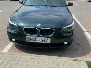 BMW 5 Series foto 5