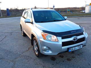 Toyota Rav 4 foto 8