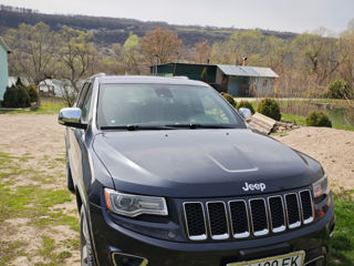 Jeep Grand Cherokee фото 1